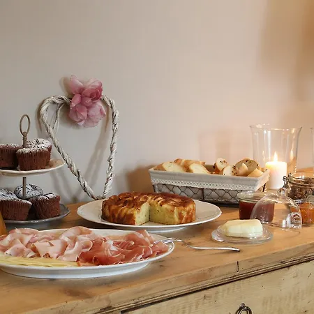 Pan Di Zucchero Bed & Breakfast 3*